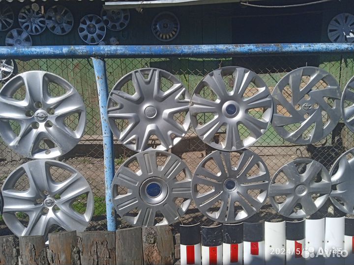 Колпаки на колеса