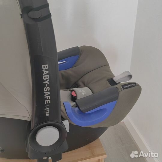 Автолюлька от 0 Britax Romer baby-safe i-size