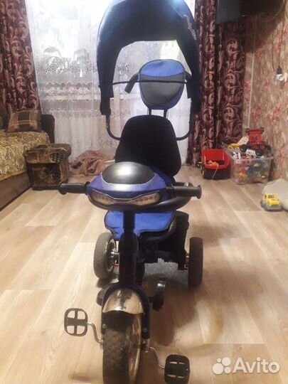 Детский велосипед с ручкой