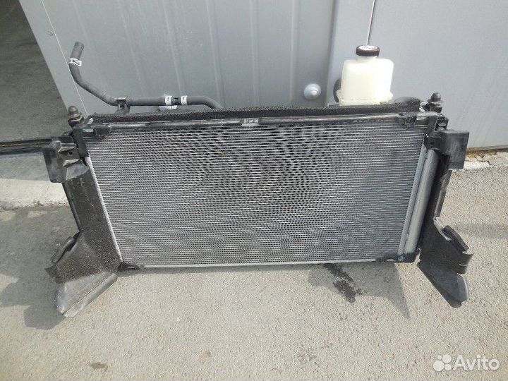 Радиатор для автомобилей toyota C-HR ZYX10