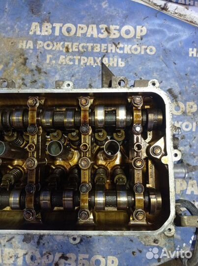 Головка блока цилиндров Toyota Auris хэтчбек 1ZR