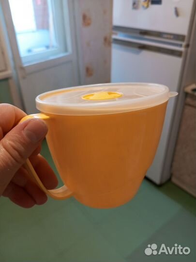 Кастрюля эмалированная большая