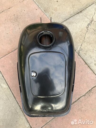 Бензобак с бардачком для мотоцикла Урал