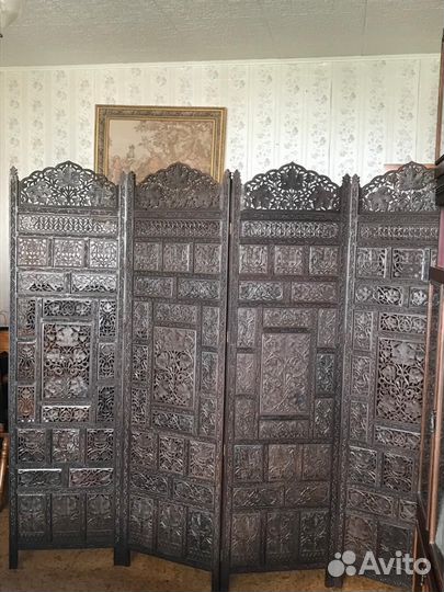 Ширма ручной работы из красного дерева