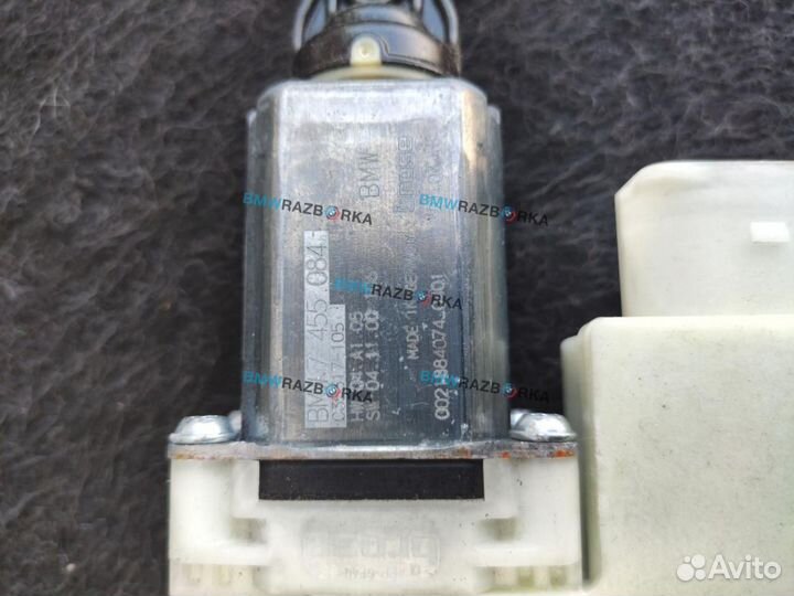 Моторчик стеклоподъемника задний правый BMW 5