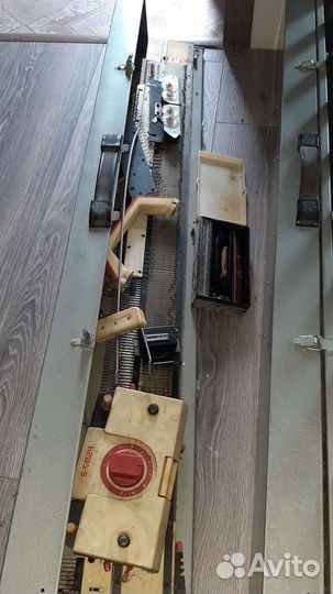 Вязальная машина Нева5