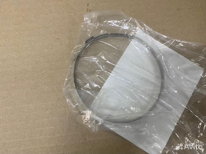 N 10766002 Хомут