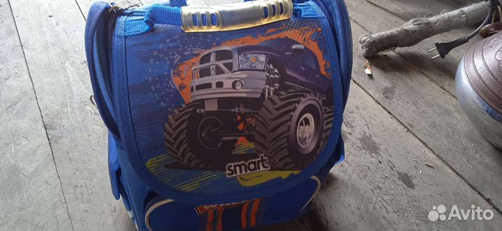 Школьный рюкзак