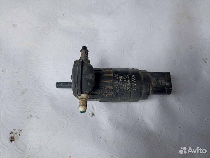 Насос стеклоомывателя Volkswagen