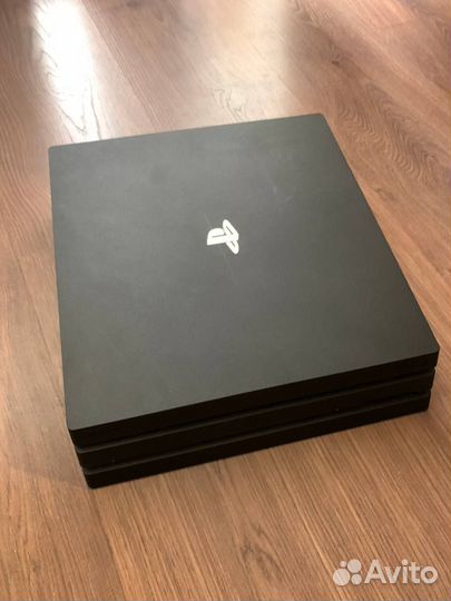 PS4 PRO