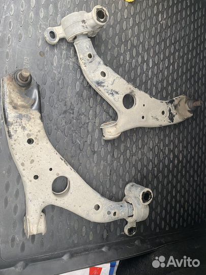 Нижний рычаг mazda 6 gj