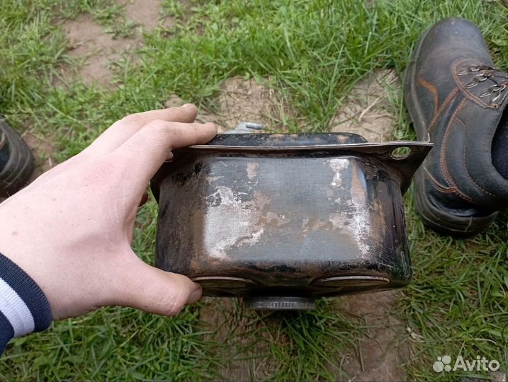 Бак на скутер