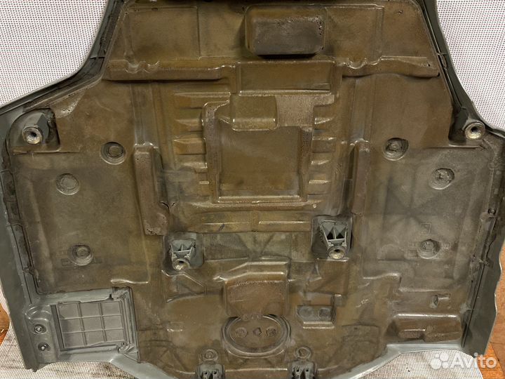 Декоративная крышка двс Lexus LS600H 1120938020