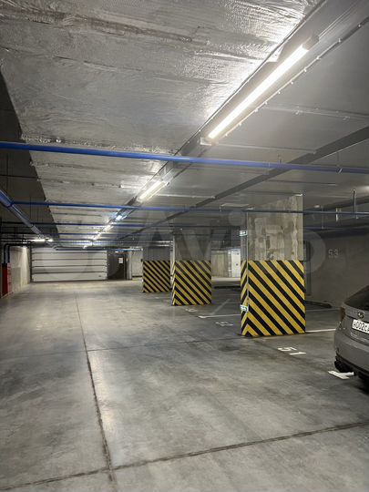 Машиноместо, 13 м²