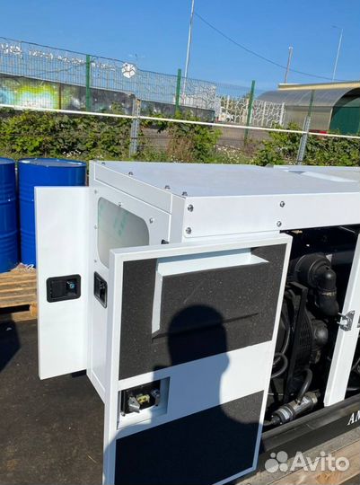 Дизельный генератор 25 кВт Amp