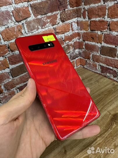 Samsung Galaxy S10+, 8/128 ГБ