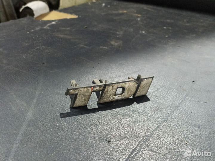 Надпись tdi в трещетку vw t4 2.5