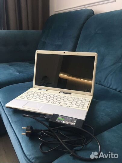 Ноутбук sony vaio PCG-71911V