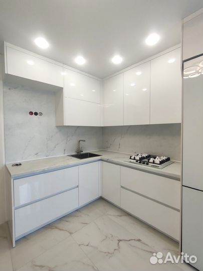 Кухня в современном стиле