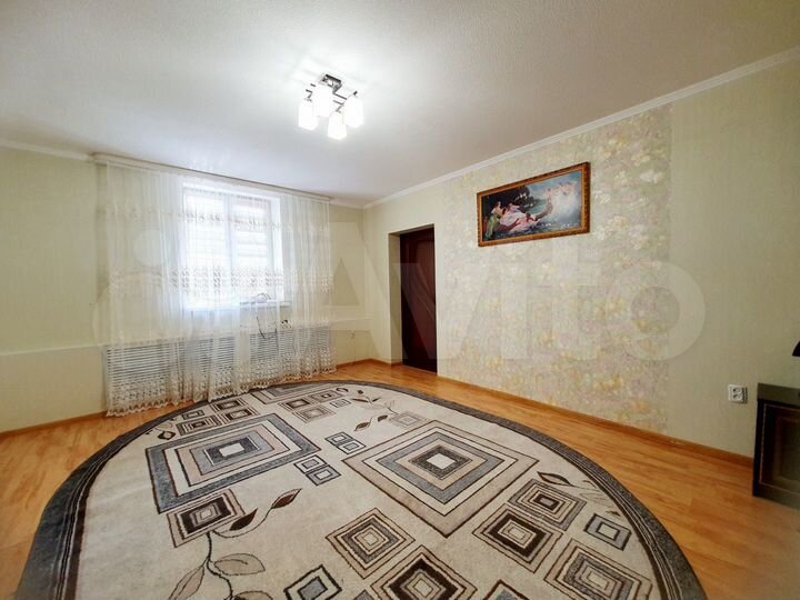 Дом 166 м² на участке 6 сот.