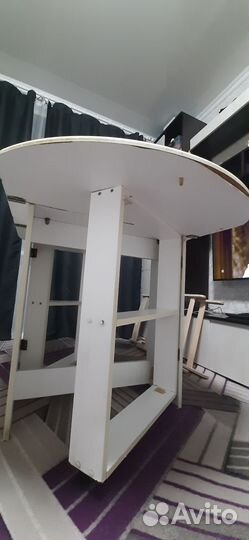 Стол книжка