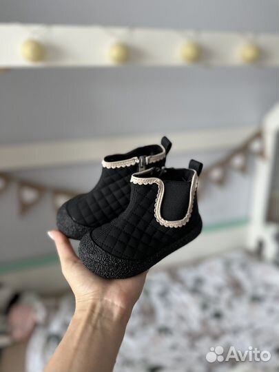 Сапожки на девочку