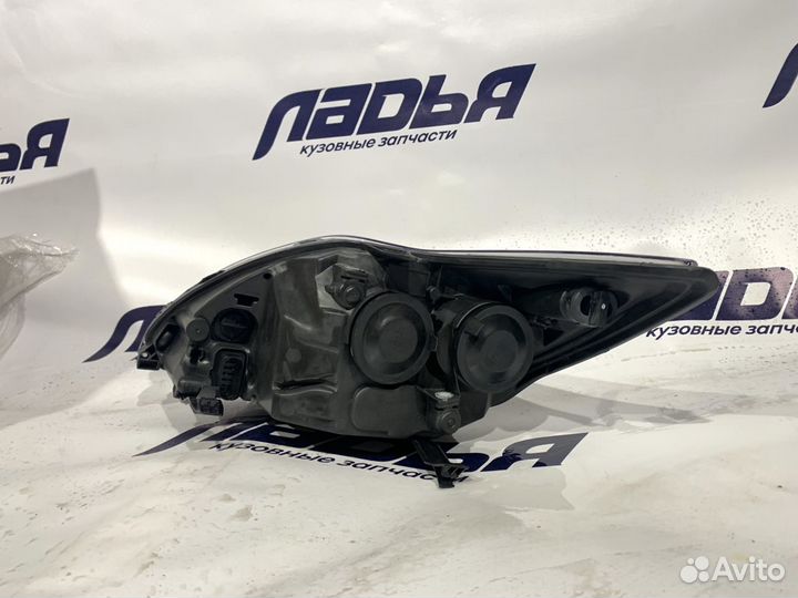Фара Ford Focus 2(08-11) правая хром