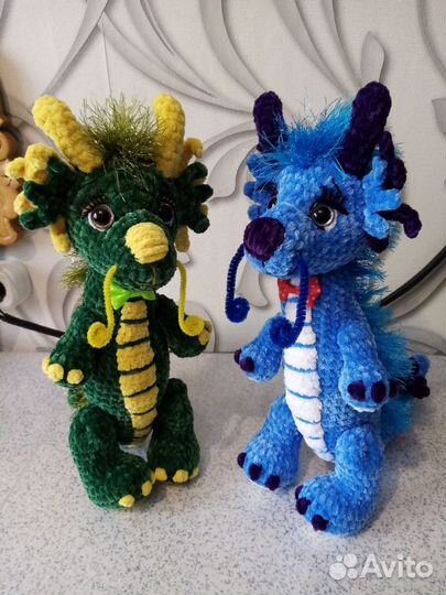 Вязаные игрушки драконы, динозавры
