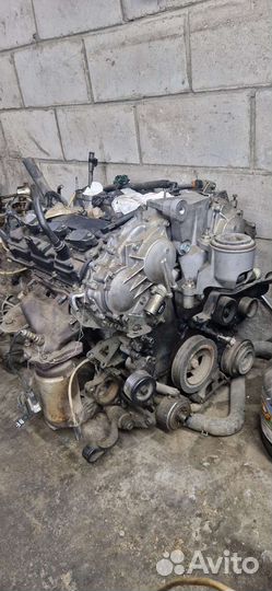 Мотор nissan VQ2.5