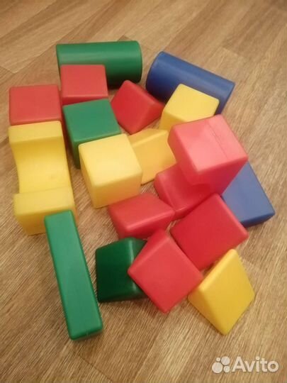 Конструкторы пластиковые