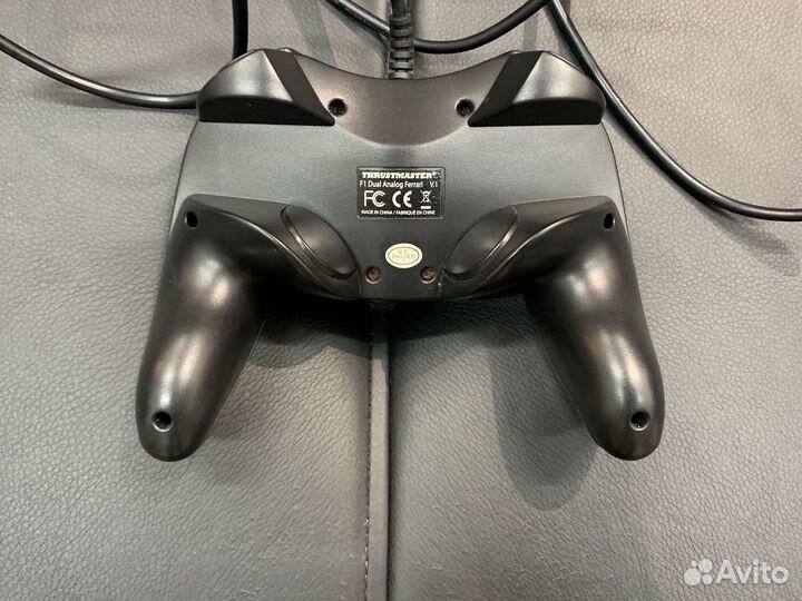 Джойстик проводной USB