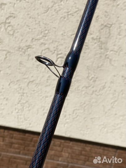 Кастинговый спиннинг новый 240см