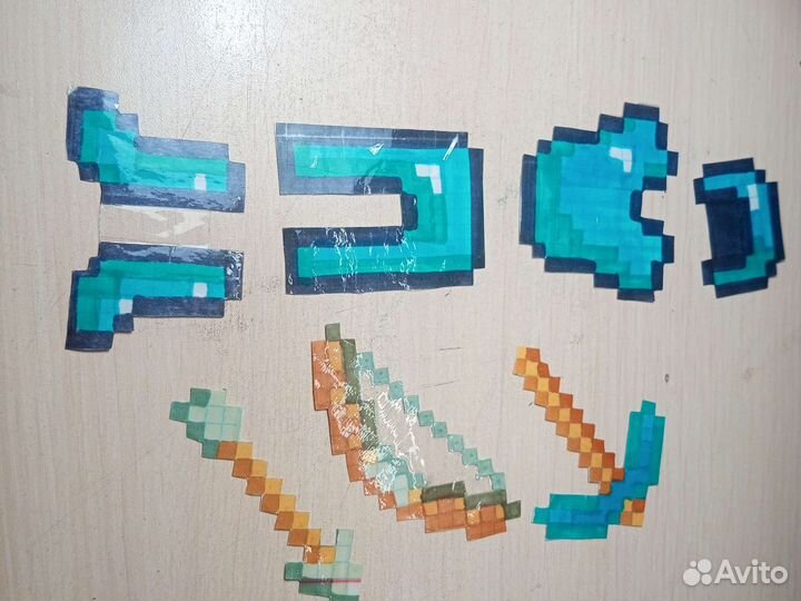 Рисунки по клеточкам для украшения комнаты