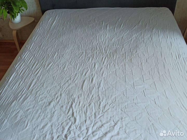 Наматрасник непромокаемый 160 200