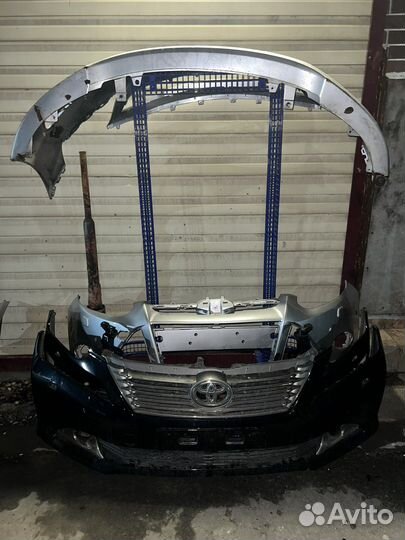 Бампера Тойота Форд б.у Оригинал