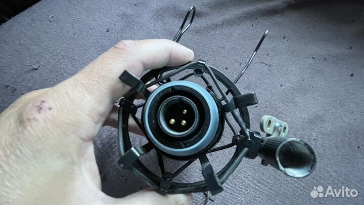 Конденсаторный микрофон akg 120