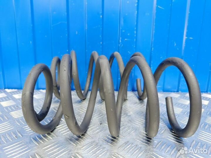 Пружины задние Kia Sorento 2 XM 2.2 D4HB 2009