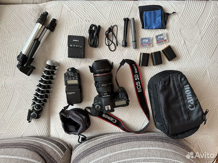 Фотоапарат Canon 5d mark ii