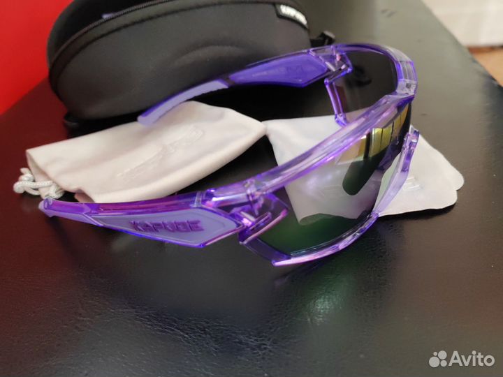 Солнцезащитные очки