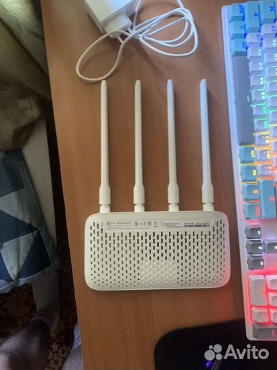 Wi-Fi роутер Xiaomi Mi WiFi Router 4C, белый