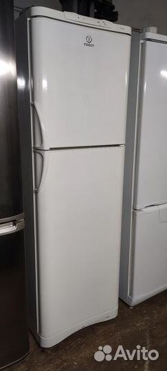 Холодильник Indesit No Frost