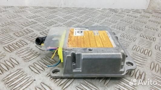 Блок управления airbag nissan juke F15 (GMA16OQ01)