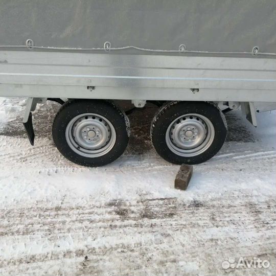 Прицеп на легковой автомобиль двухосный