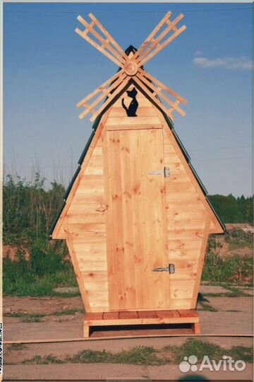 Дачный туалет с лебедем пио 579