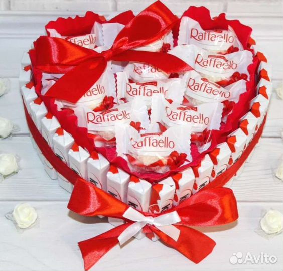 Сладкий подарок киндер