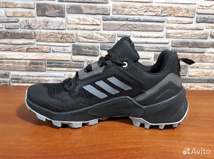 Кроссовки мужские Adidas terrex