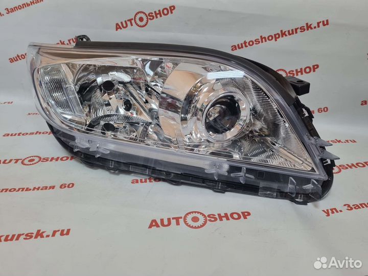 Фара Toyota rav 4 2010-2014г