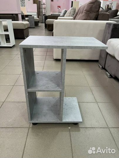 Стол приставной