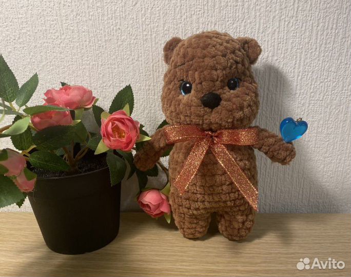 Игрушки из плюшевой пряжи, ручная работа