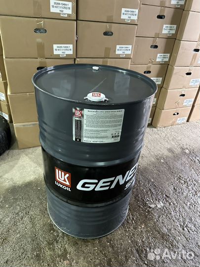 Lukoil Genesis Armortech 5w-30 SL 5w-30